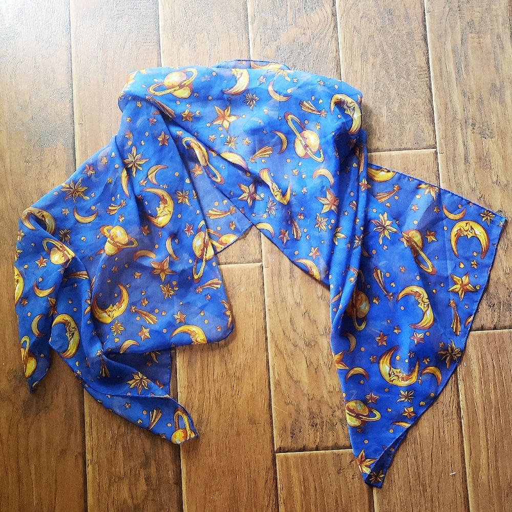 🌙HP x2🌙 Vintage Sheer Celestial Moon Scarf